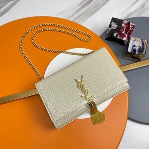 Yves Saint Laurent White Shoulder Bag